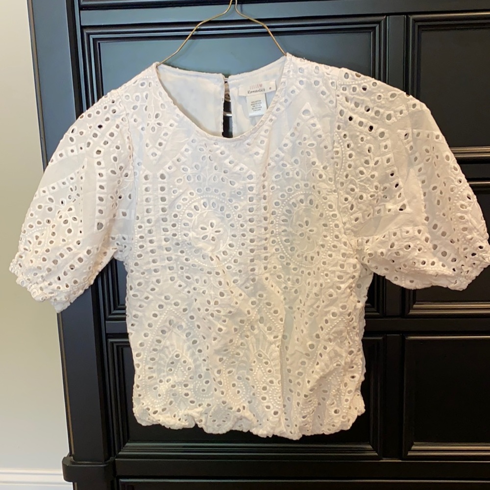 Eyelet short sleeve top